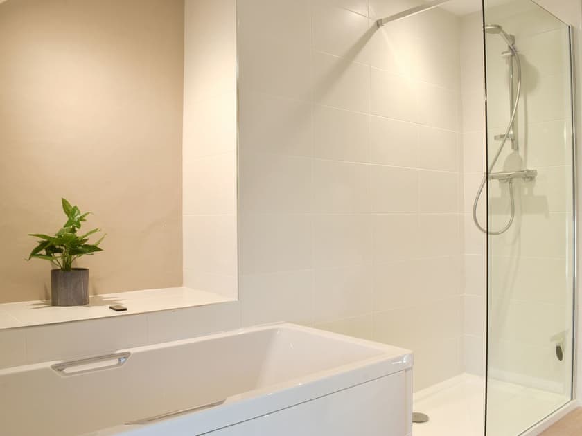 Bathroom | The Ridings, Thornton le Dale