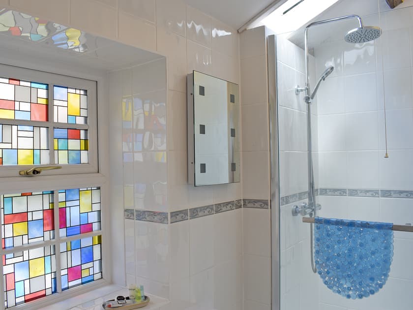Downstairs shower room | St Cuthbert’s Retreat, Wooler