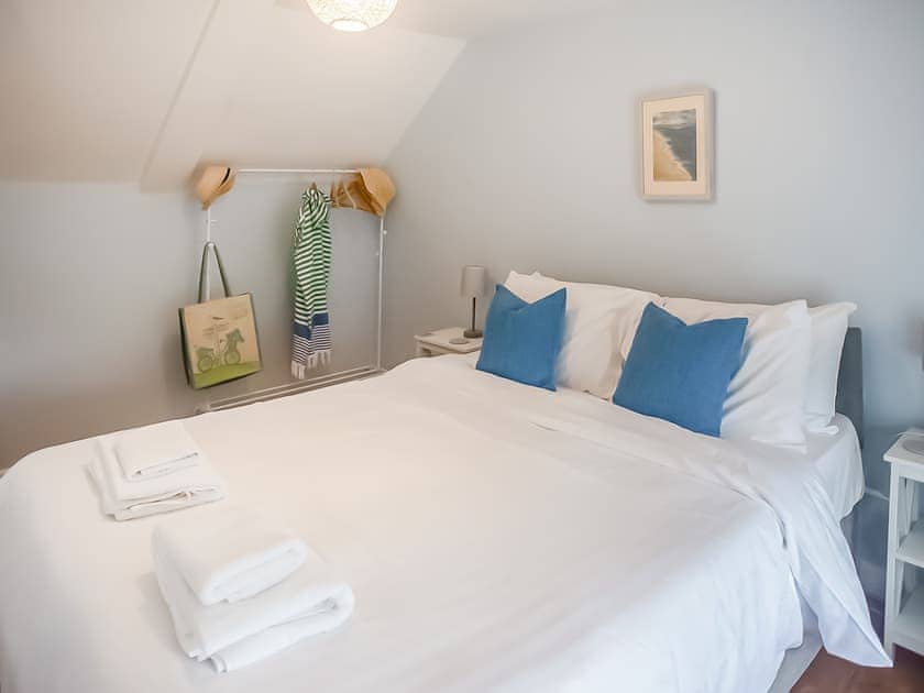Double bedroom | Little Trevarrack, Little Trevarrack