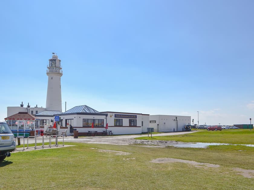 Surrounding area | Beacon Cottage, Flamborough