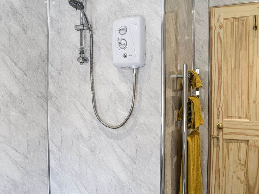 Bathroom | Lower Colvannick, Lower Colvannick Farm