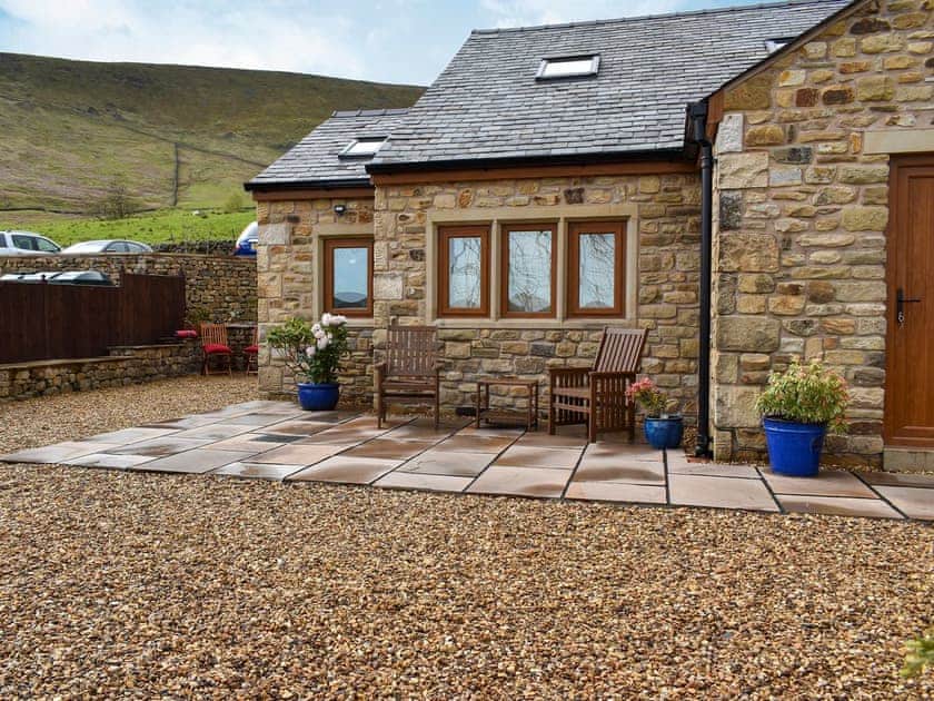 Garden | Hen House - Pendle Holiday Cottages, Barley, near Clitheroe