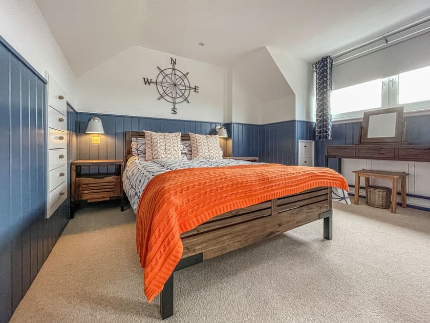 Double bedroom | Iseabail’s House, Balintore