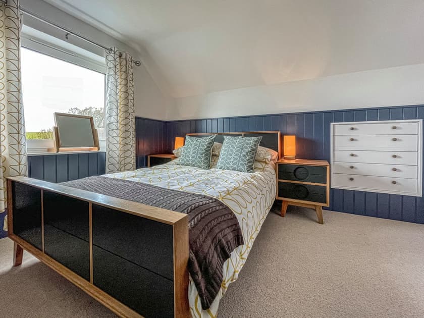 Double bedroom | Iseabail’s House, Balintore