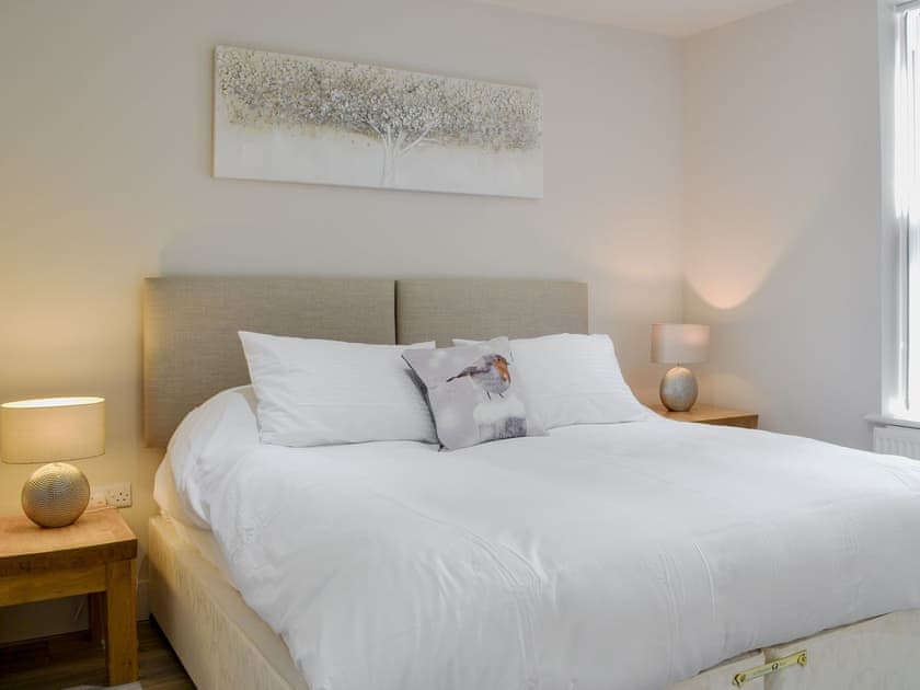 Double bedroom | Regent Cottage, Beverley