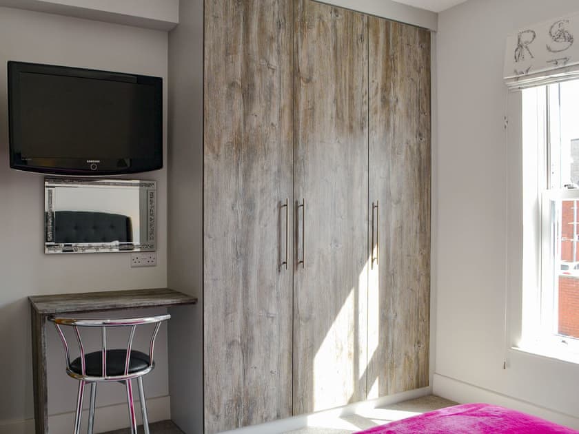 Double bedroom | Regent Cottage, Beverley