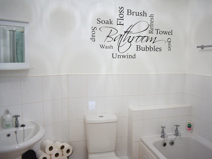 Bathroom | Eskin Den, Keswick