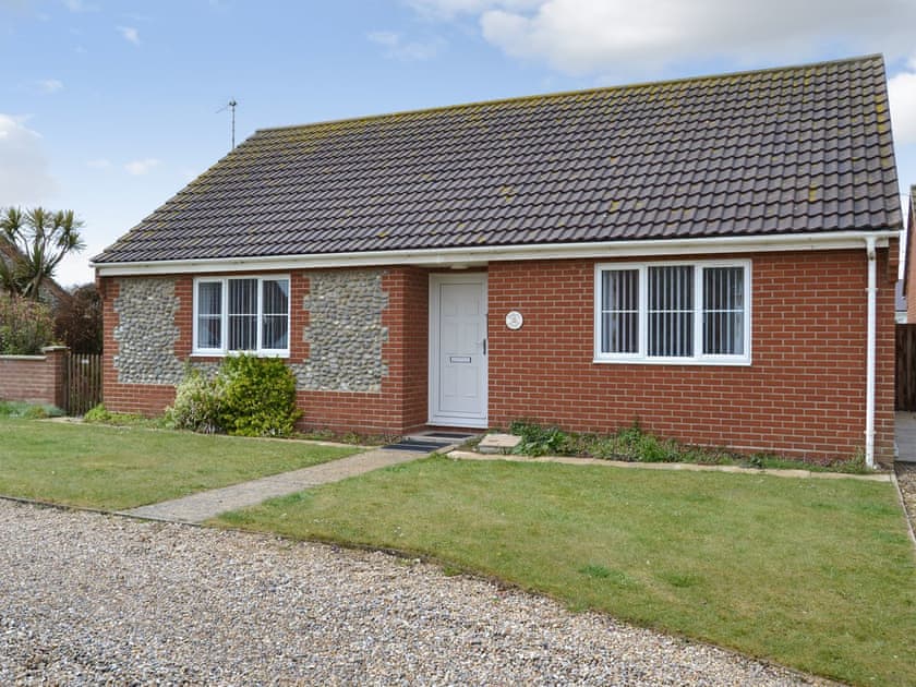 Baker’s Dozen in Bacton Hoseasons