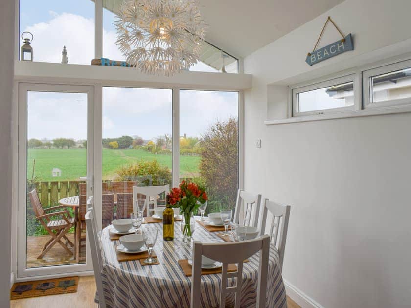 Dining room | The Lookout, Boulmer