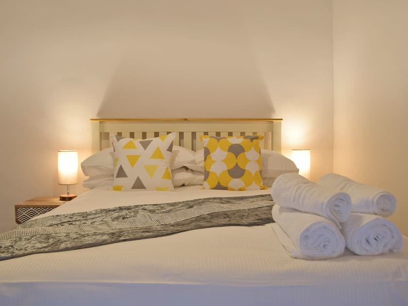Double bedroom | Bristol House, New Quay
