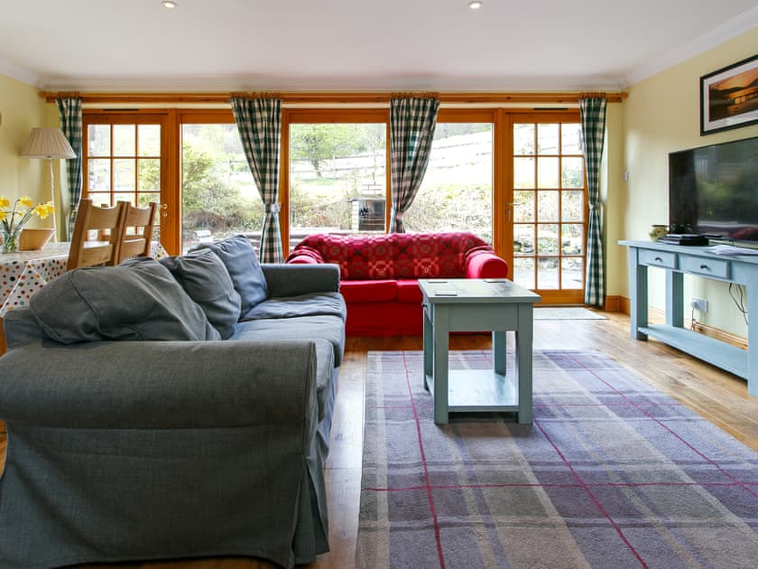 Open plan living space | The Barn, Lochearnhead