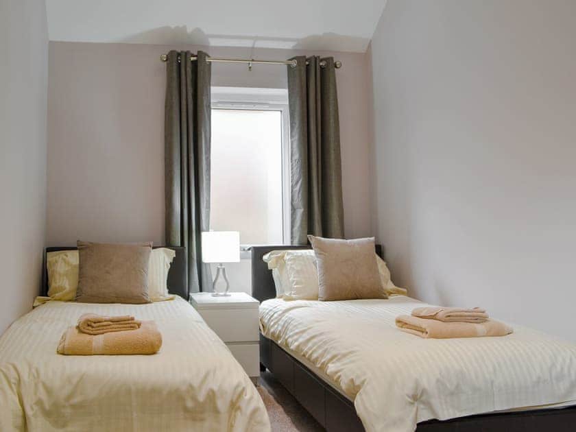 Twin bedroom | Rose Cottage - Hoxne Cottages, Strensall, near York