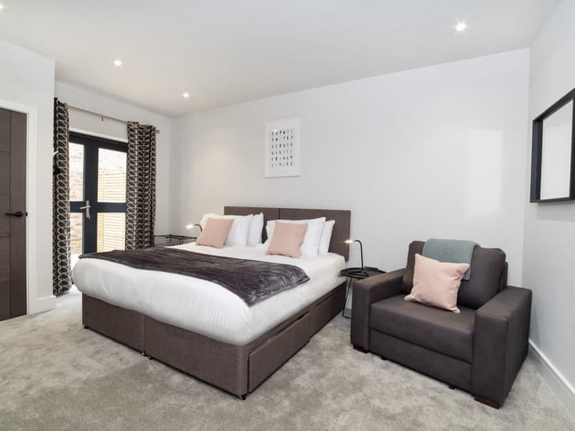Double bedroom | Mucky Peg - City Apartments York, York