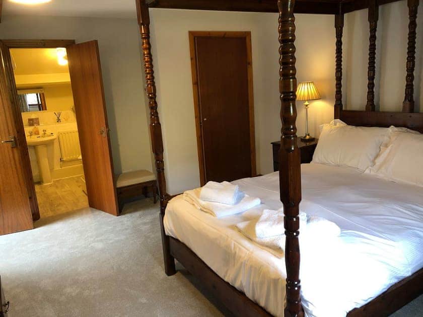 Four Poster bedroom | Fossdale House, Simonstone near Hawes