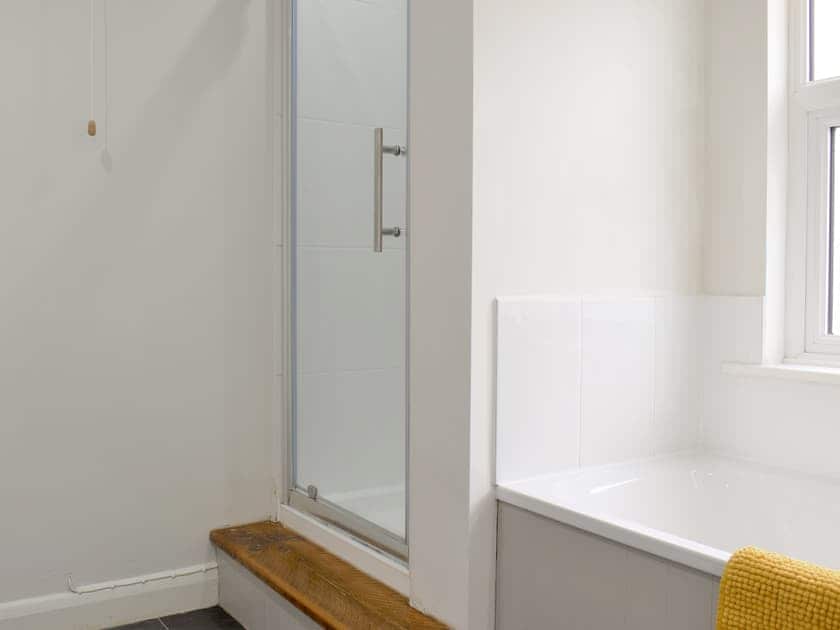 Bathroom | Dandelions, Newton Abbot