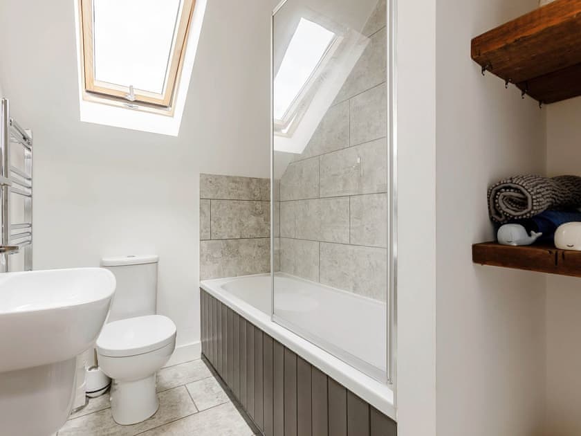 En-suite | Lilac Lodge, Newnham