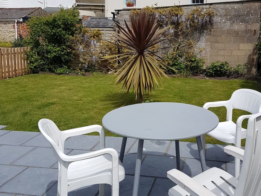 Garden | Little Dover Cottage, Ryde