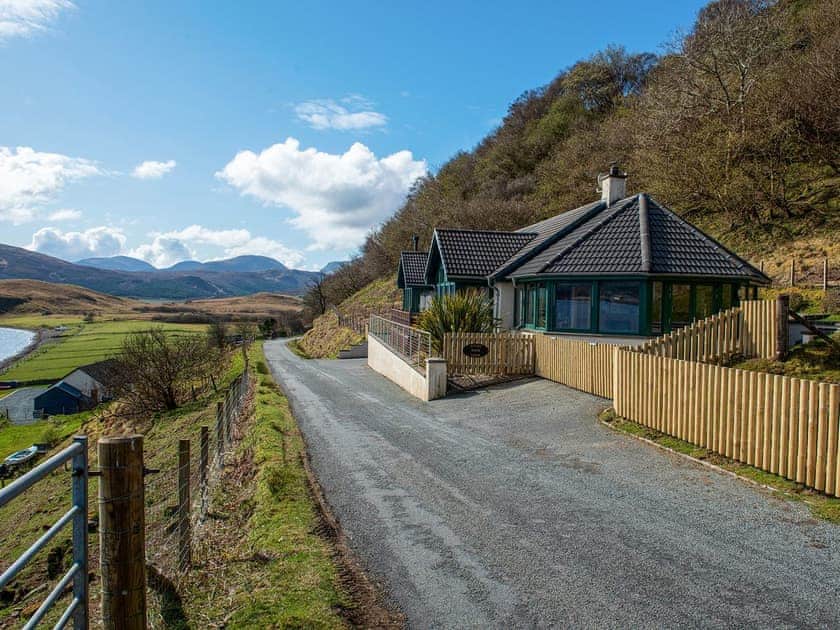 Wonderful holiday property in a stunning location | Kyles View, Portree