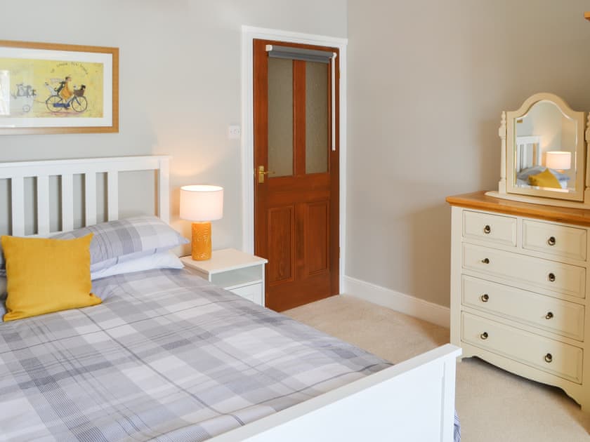 Double bedroom | Warwick House, Felton