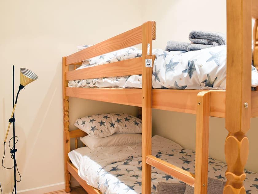 Bunk bedroom | Admirals Rest, Weymouth