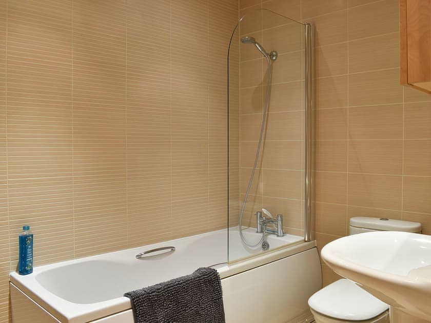 Bathroom | Admirals Rest, Weymouth