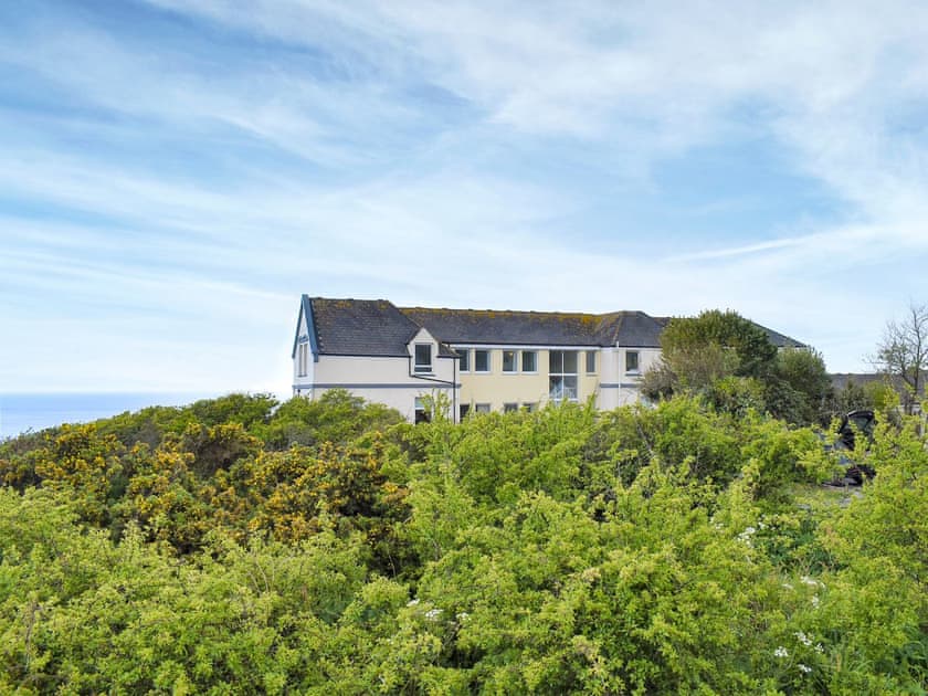 Setting | Spindrift, Coverack, near Helston