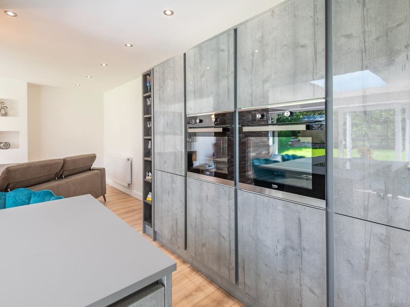 Kitchen | Sea Breezes, Anderby Creek, near Chapel St Leonards