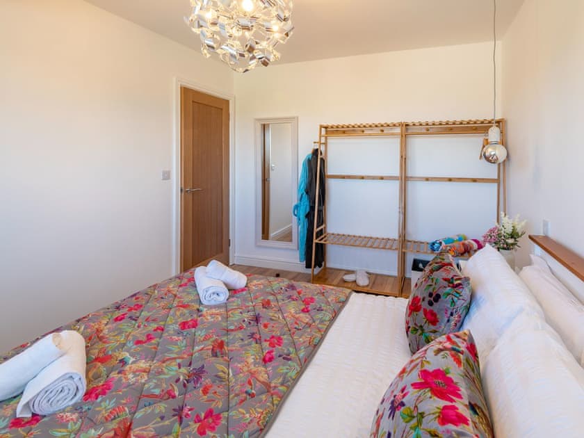 Double bedroom | Sea Breezes, Anderby Creek, near Chapel St Leonards