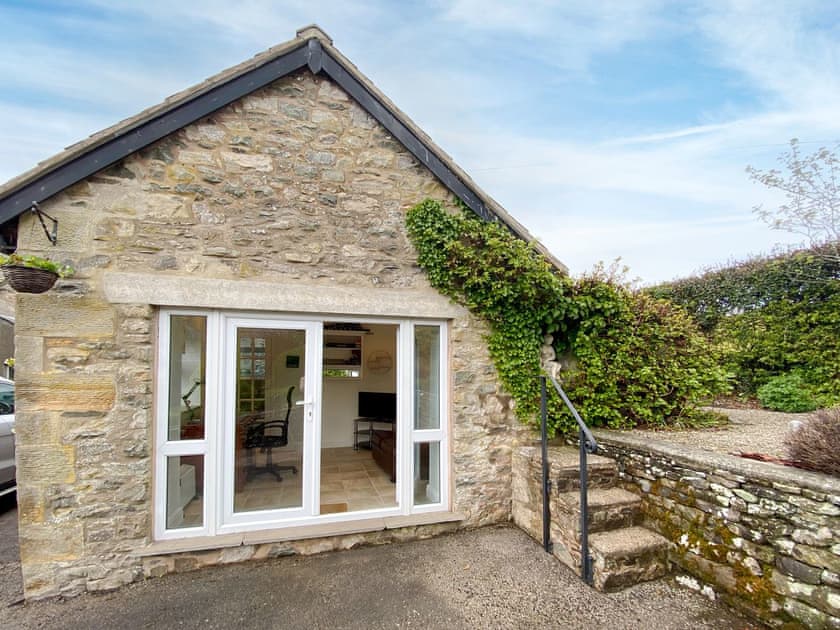 Exterior | Lupton Hall Cottages, Lupton, near kirkby Lonsdale