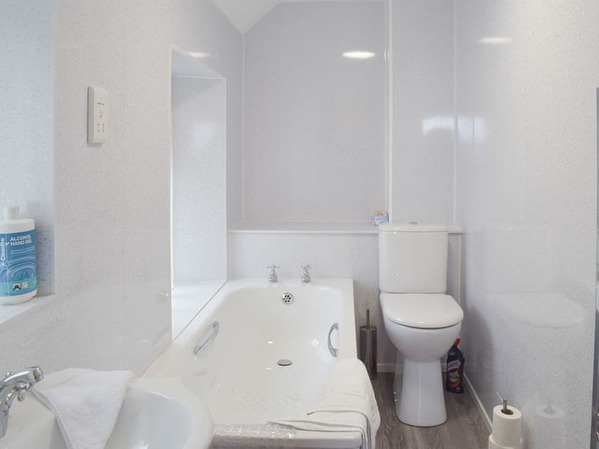 Bathroom | Ardlochan Road, Maidens, near Girvan