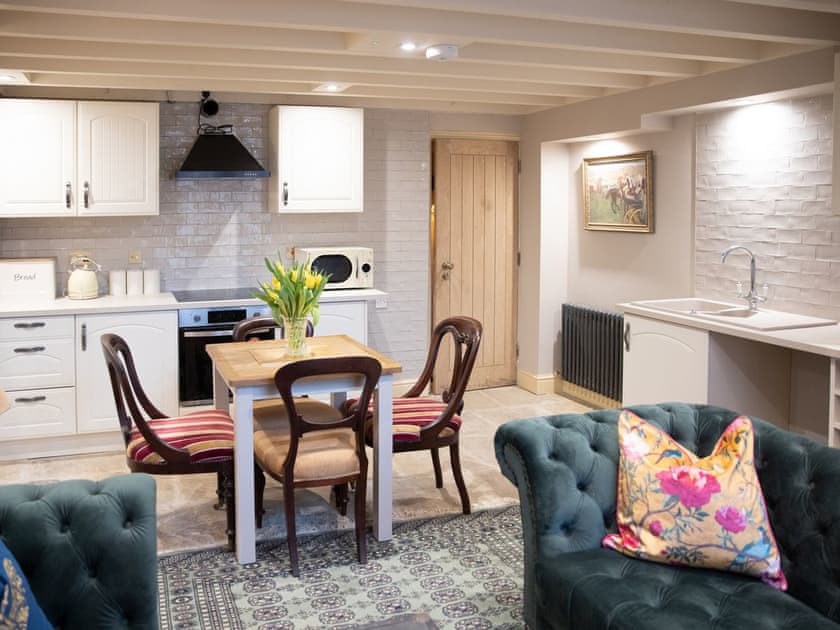 Open plan living space | The Coach House - Shortflatt Tower Cottages, Belsay