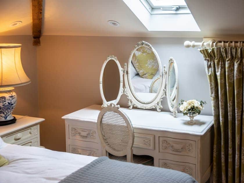 Double bedroom | The Stables - Shortflatt Tower Cottages, Belsay