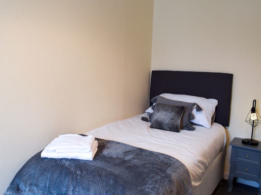 Twin bedroom | Morrice House, Ceres, near Cupar