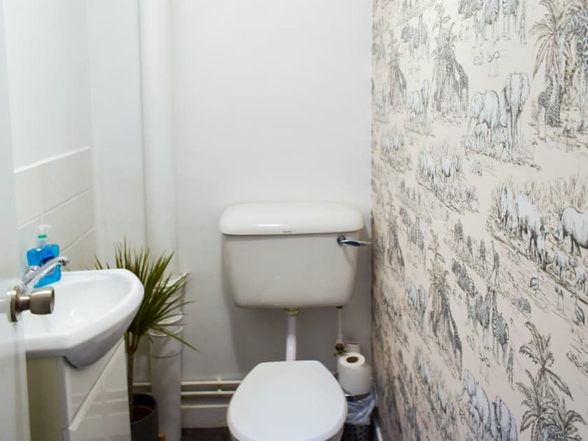 Bathroom | Morrice House, Ceres, near Cupar