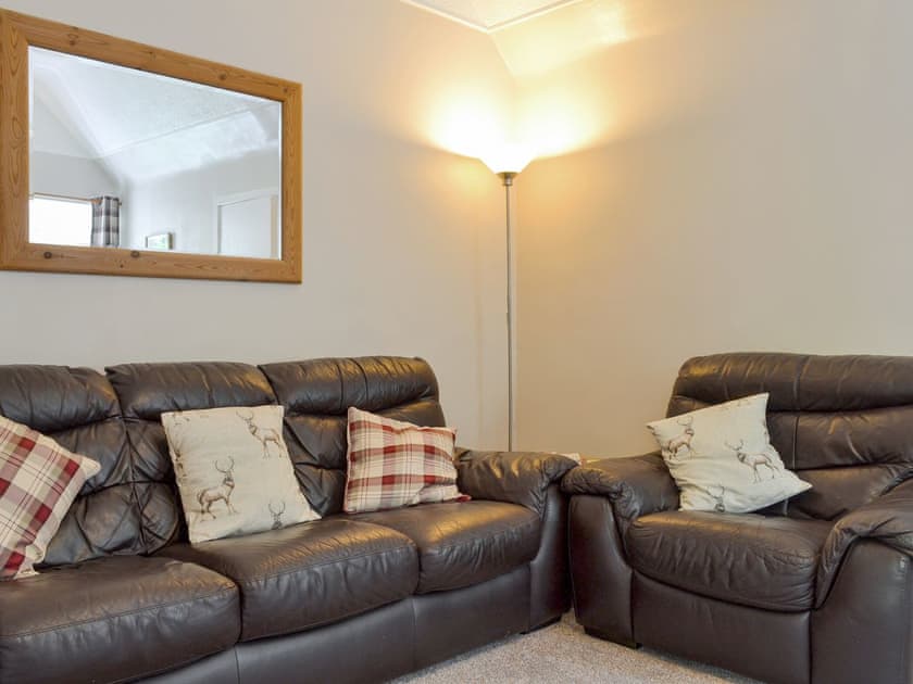 Living room | Eagles Gate Lodge, Banff