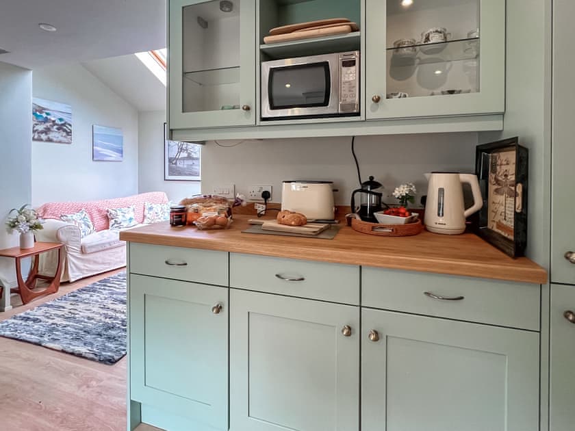 Open plan living space | The Boathouse - The Quay, Waldringfield