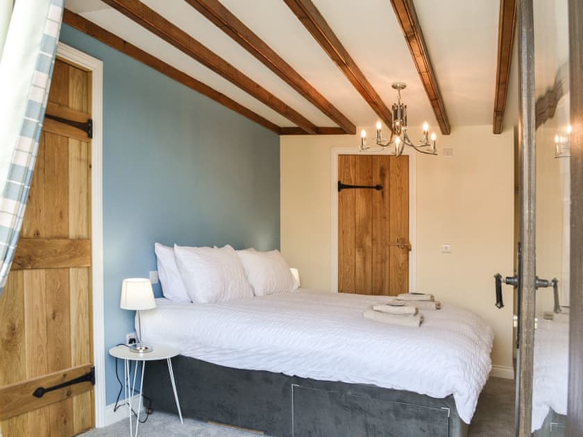 Double bedroom | The Old Stables - Corporation Farm Cottages, Tickton, near Beverley
