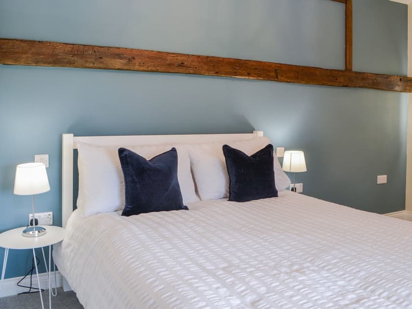 Double bedroom | The Old Stables - Corporation Farm Cottages, Tickton, near Beverley