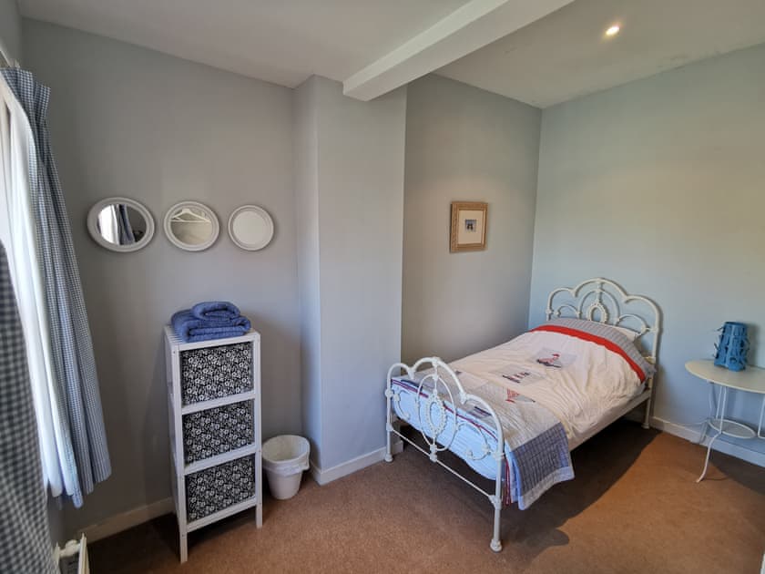 Single bedroom | Blue House, Berwick-Upon-Tweed