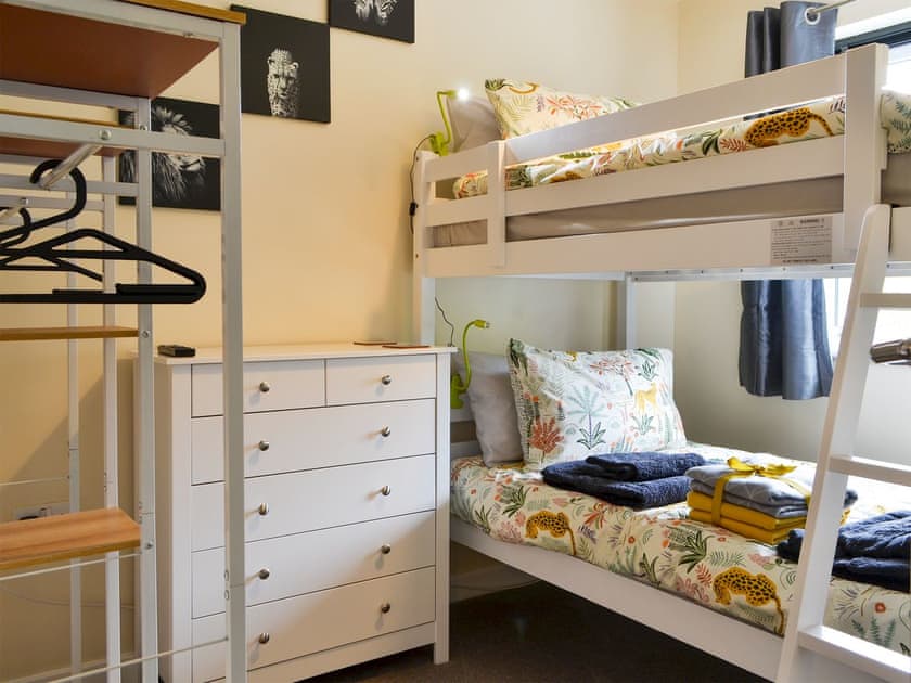 Bunk bedroom | 1 Kirkby Cottages, Sheriff Hutton