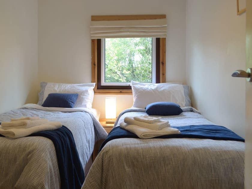 Twin bedroom | Oak Haven, Cenarth, near Newcastle Emlyn