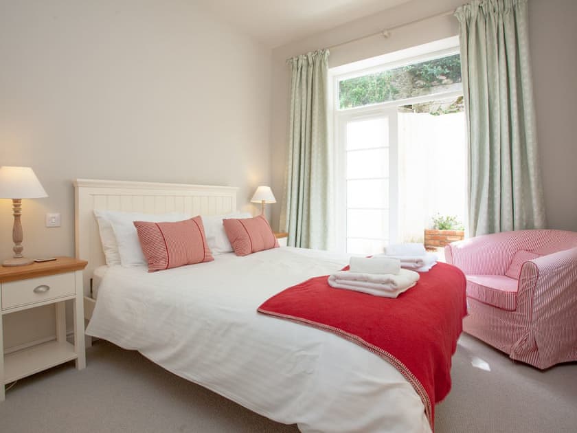 Double bedroom | Powderham Villa, Salcombe
