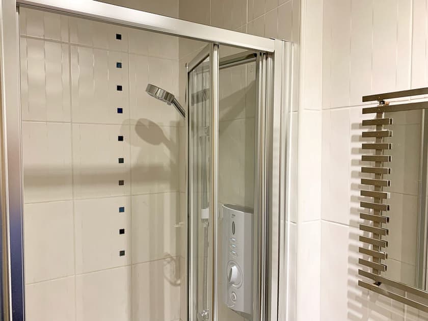 Ground floor shower room  | Syke Cottage, Bainbridge