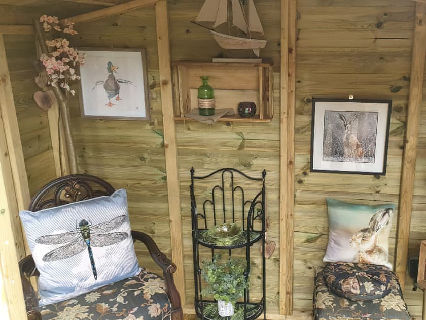 Summerhouse | Howburn Log Cabin, Melkridge