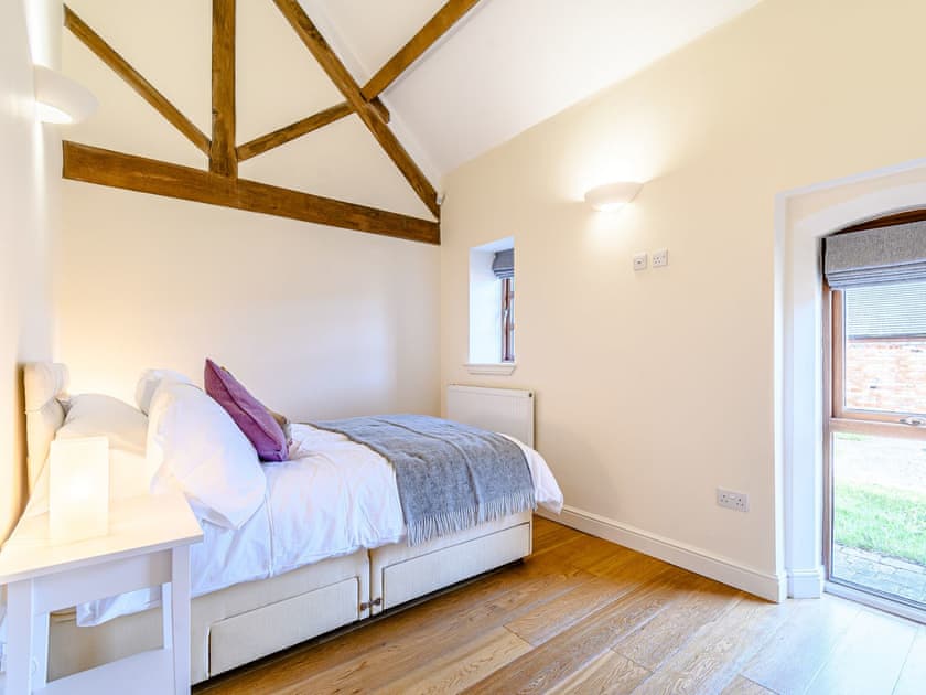 Double bedroom | Low Barn, Carlton