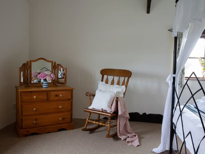 Double bedroom | Rose Cottage - Woodlands Manor Farm, Woodford, near Bude