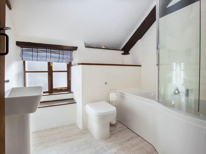 Bathroom | Jasmine Cottage - Woodlands Manor Farm, Woodford, near Bude