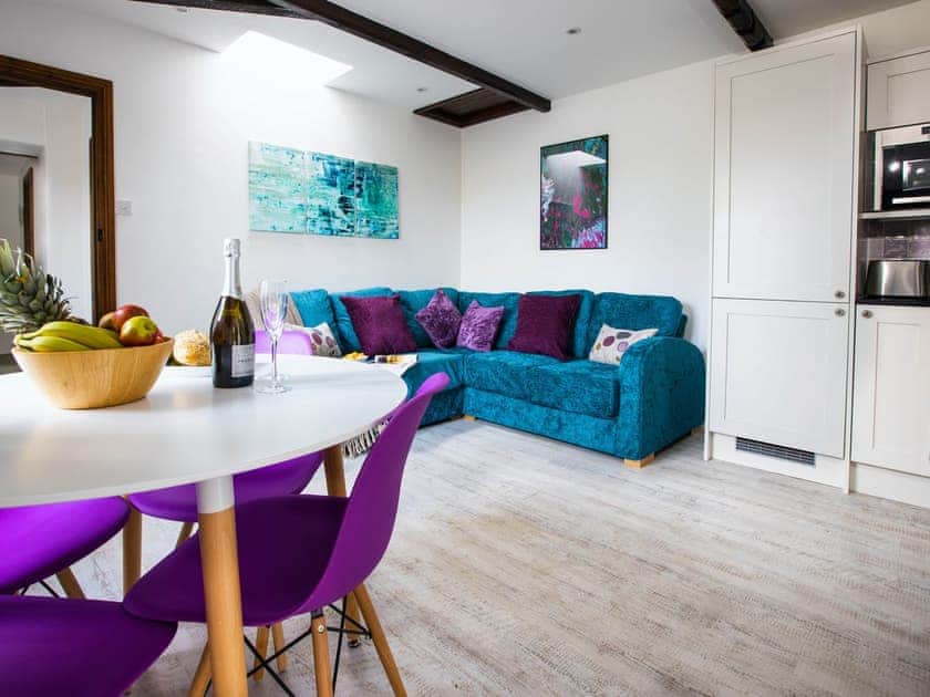 Open plan living space | Lavender Cottage - Woodlands Manor Farm, Woodford, near Bude