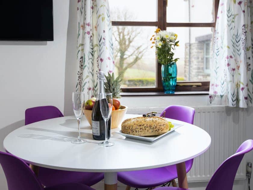 Dining Area | Lavender Cottage - Woodlands Manor Farm, Woodford, near Bude