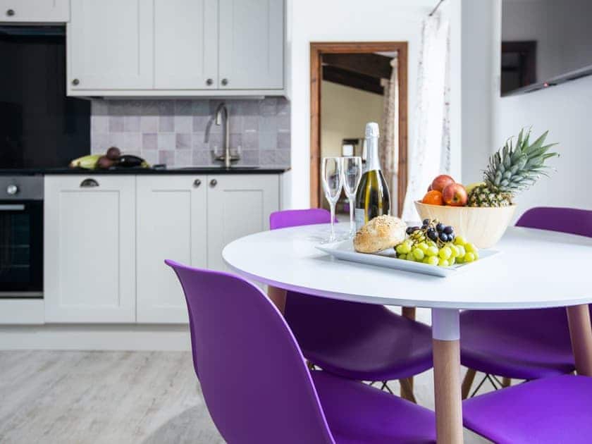 Dining Area | Lavender Cottage - Woodlands Manor Farm, Woodford, near Bude